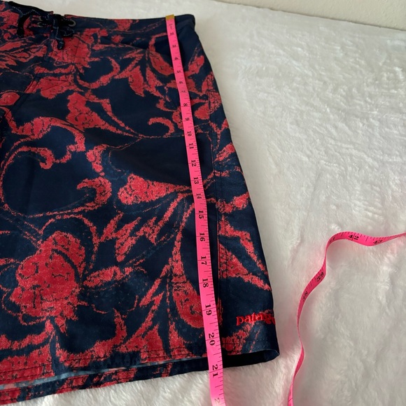 Patagonia Wavefarer Board Shorts Blue Orange All Over Floral Print size 34 - Picture 12 of 14